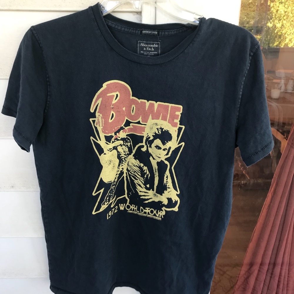 Bowie tee